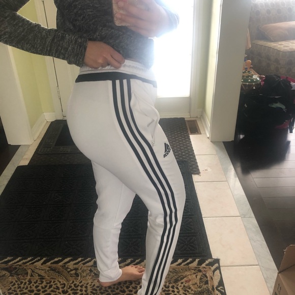 Adidas originals white track pants - Picture 5 of 5